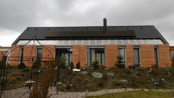 Instalace solární elektrárny o výkonu 3,575kWp na rodinný dům v Pyšelech